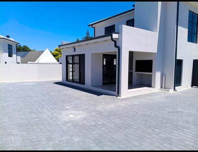 3 BEDROOM PROPERTY TO RENT IN EDEN PARK